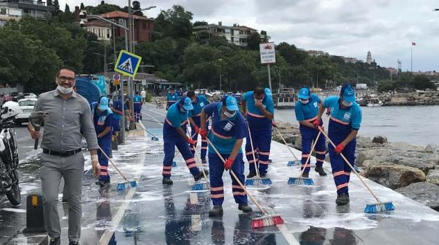 Üsküdar sahil hattında artık çekirdek yemek yasak