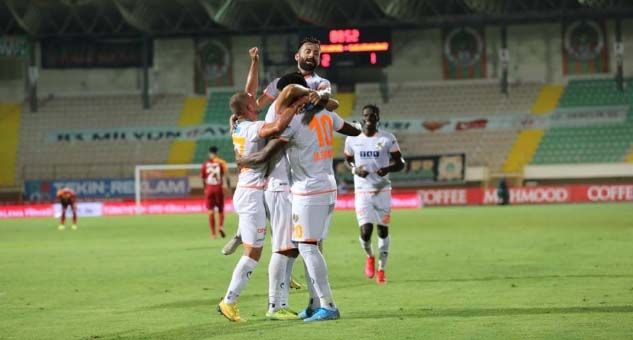 Galatasaray ligde ilk kez Alanyaspor’a yenildi
