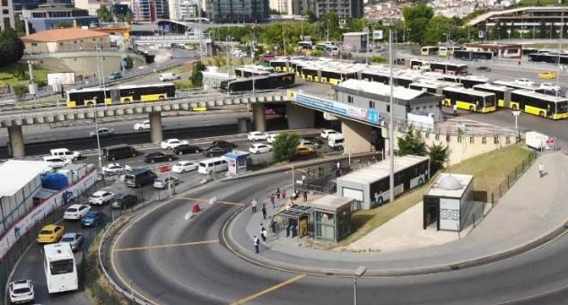 İBB Zincirlikuyu Metrobüs Mescidinin kapısına kilit vurdu
