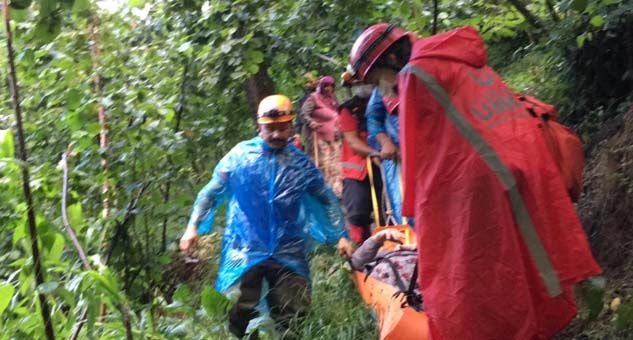 Trabzon’da mahsur kalan 24 kişi kurtarıldı
