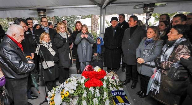 Mustafa Koç ölümünün dördüncü yılında mezarı başında anıldı