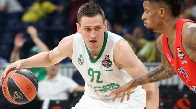 Edgaras Ulanovas, Fenerbahçe Beko’da