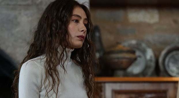 Sefirin Kızı Pazartesi akşamı zirveye oturdu