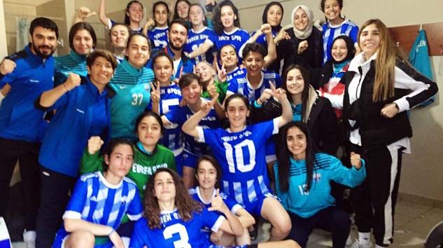 Bağcılar’ın kadın futbol takımı 2. Lige yükseldi