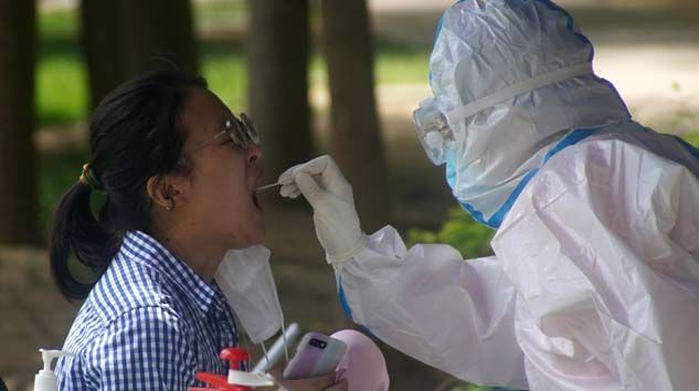 Hong Kong’da ikinci dalga paniği