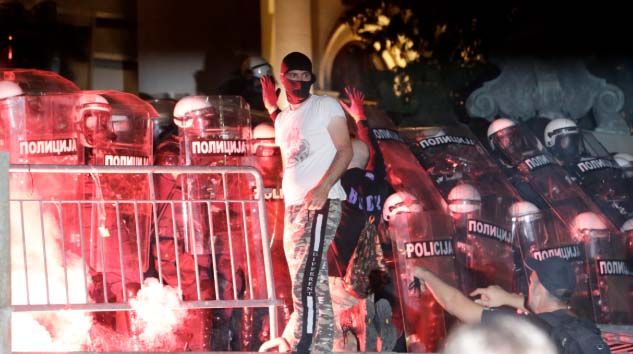 Sırbistan’daki protestolar devam ediyor