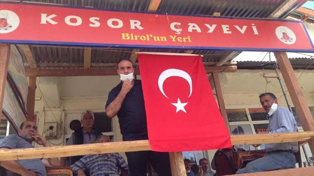 Operasyondaki Mehmetçiğe cami hoparlörlerinden çaldıkları ezgiyle destek verdiler