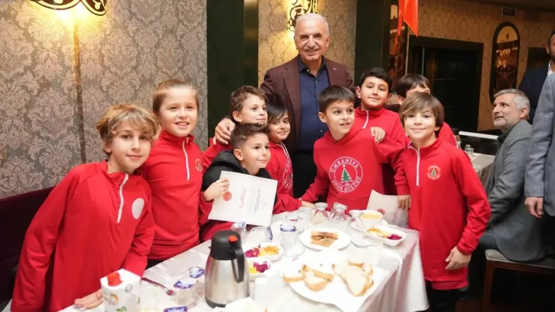 Ümraniye’de Spor Yapan Genç Sayısı 6 Yılda 100 Bine Ulaştı Ümraniye’de Spor Yapan Genç Sayısı 6 Yılda 100 Bine Ulaştı