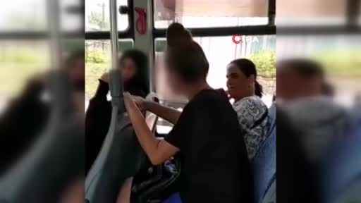 Tesettürlü kadına sözlü saldırıda bulunan kadın gözaltına alındı Tesettürlü kadına sözlü saldırıda bulunan kadın gözaltına alındı