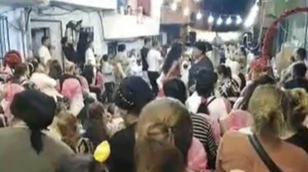 İstanbul’da dansözlü düğün eğlencesinde “pes” dedirten görüntüler