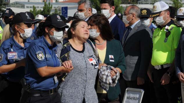 Şehit Polis memuru Cengiz Kuloğlu’nun eşinden yürek burkan veda