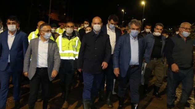 Süleyman Soylu: 12 köye ulaşım kapalı, 11 yaralımız, 1 de kaybımız var