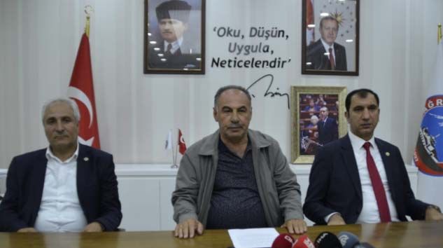 Ağrı ilçe belediye başkanları AK Parti’ye geçti