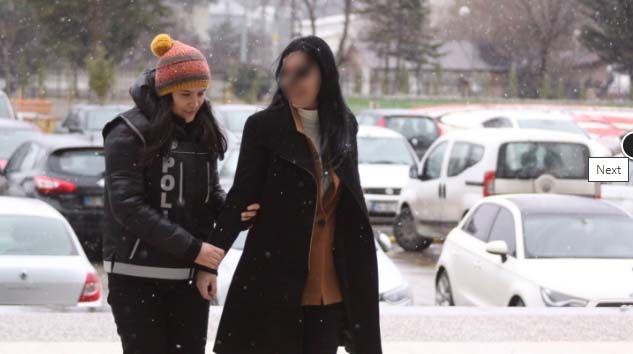 3.9 kilo esrarla yakalanan kadın: Kötü yola düşmemek için bu işi yapıyorum