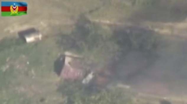 Azerbaycan, Ermenistan’a ait kışlayı vurdu