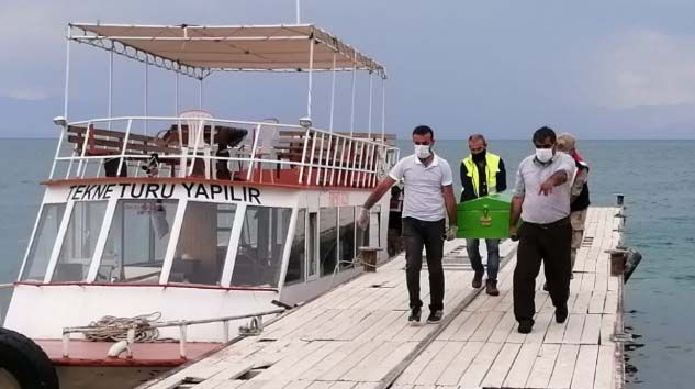Van Gölü’nden biri çocuk 2 ceset daha çıkarıldı