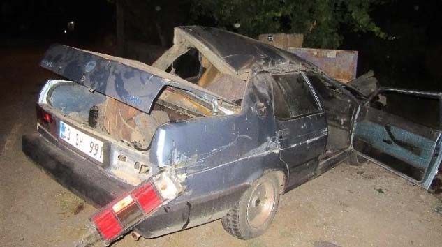 Afyonkarahisar’daki kazada iki kişi öldü