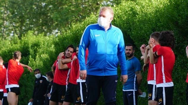 Robert Prosinecki: Başakşehir şampiyonluğu hak etti