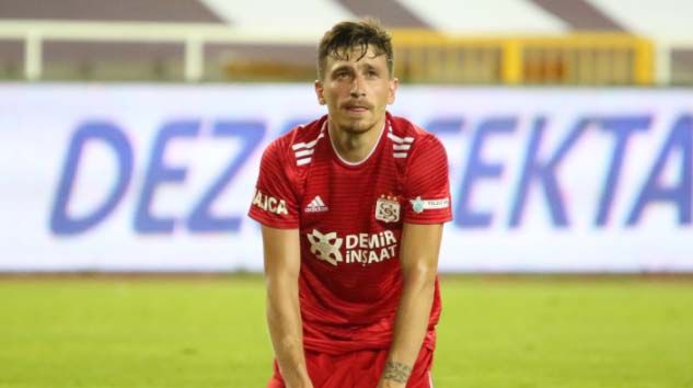 Mert Hakan Yandaş, Sivasspor’a veda etti