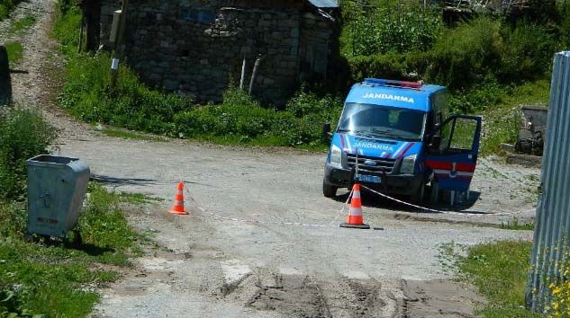 Bursa’da yakalandıkları korona virüsü Ardahan’a gelerek 8 kişiye bulaştırdılar