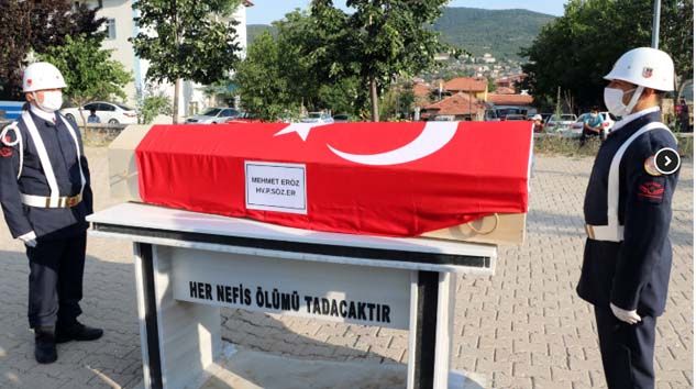 Niğde’de kazada hayatını kaybeden Sözleşmeli Er Mehmet Eröz Yozgat’ta defnedildi