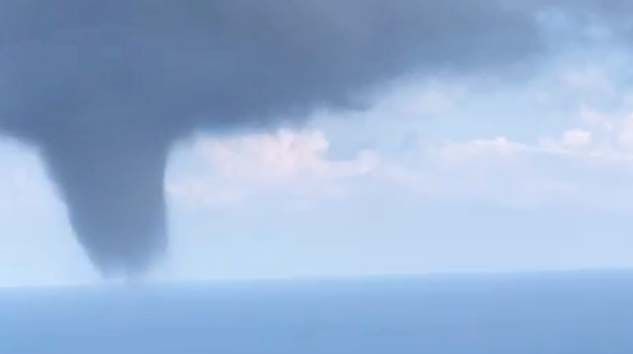 Bartın açıklarında çıkan hortum korkuttu