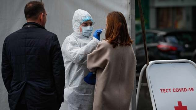 Rusya’da Covid-19 vaka sayısı 800 bine yaklaştı