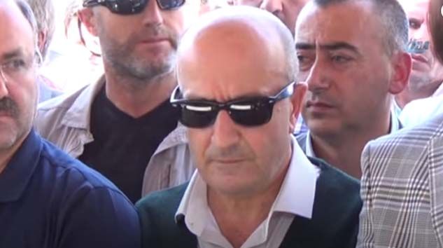 Zekai Aksakallı emekli edildi