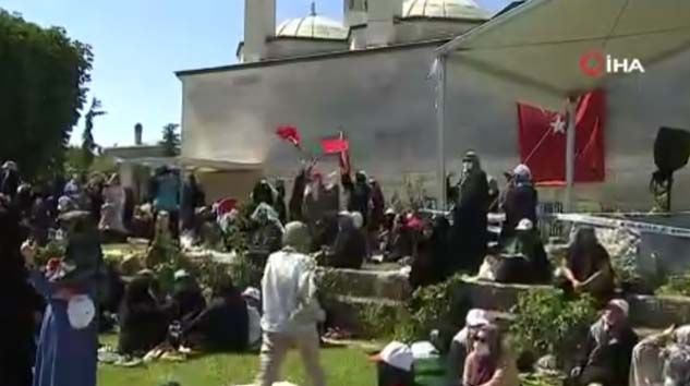 Kadınlar Ayasofya Camii’ne akın etti