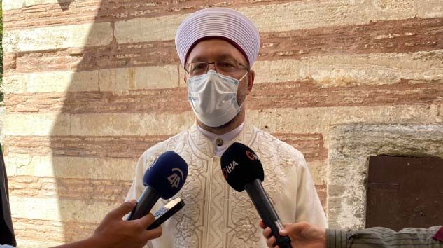 Kılıçlı hutbe nedir neden hutbeye kılıçla çıkılır?