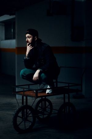 1 Milyar Dinlenme Rekoru Asosyal müzisyenden ilk single