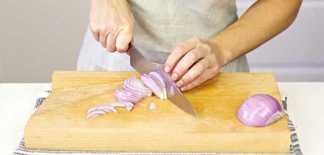 Zayıflatan soğan kür nasıl hazırlanır?