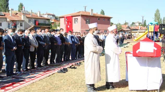 Şehit Jandarma Uzman Çavuş Ali Konukcu son yolculuğuna uğurlandı