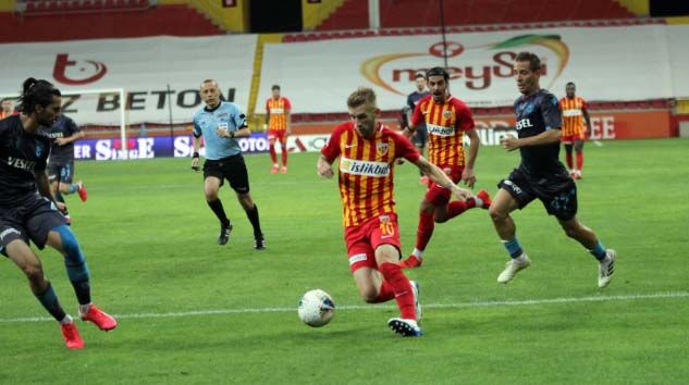 Trabzon deplasmanda kazandı Kayserispor küme düştü