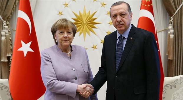 Almanya Başbakanı Merkel Türkiye’ye geliyor