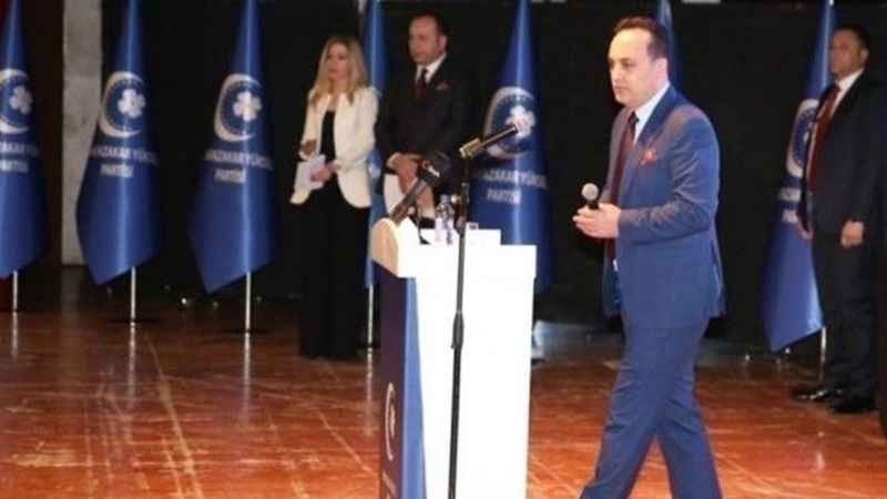 "İstifa etmeli"
