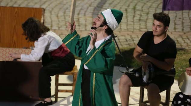 Pınarbaşı’nda tiyatro rüzgarı esti