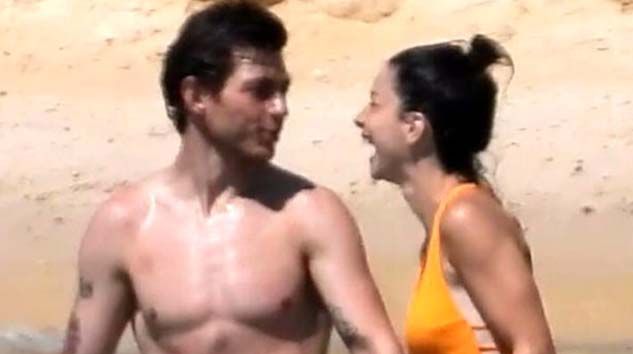 Merve Boluğur yeni sevgilisi Burak Dayı ile aşk tatili yapıyor Merve Boluğur yeni sevgilisi Burak Dayı ile aşk tatili yapıyor