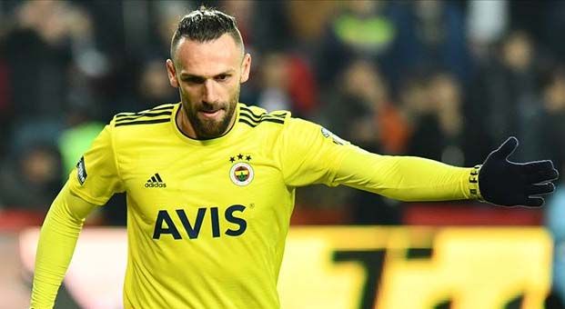 Fenerbahçe’ye Vedat Muriç müjdesi