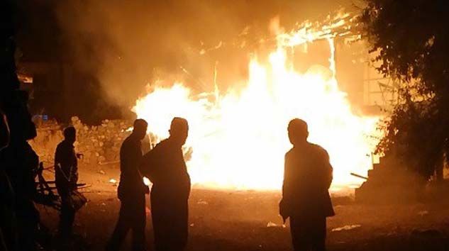 Kümese attıkları köz hayatlarına mal oldu