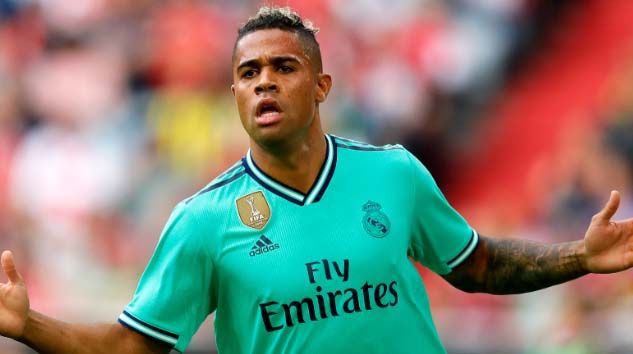 Real Madrid’de Mariano Diaz’ın korona virüs testi pozitif çıktı