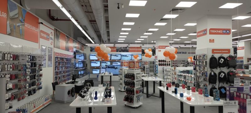 Teknosa’nın yeni normaldeki ilk mağaza yatırımı Ankara’ya