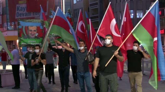 İstanbul’da Azerbaycan’a destek mitingi