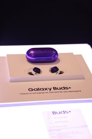 BTS fanları, Emaar Samsung Deneyim Mağazası’nda buluştu!