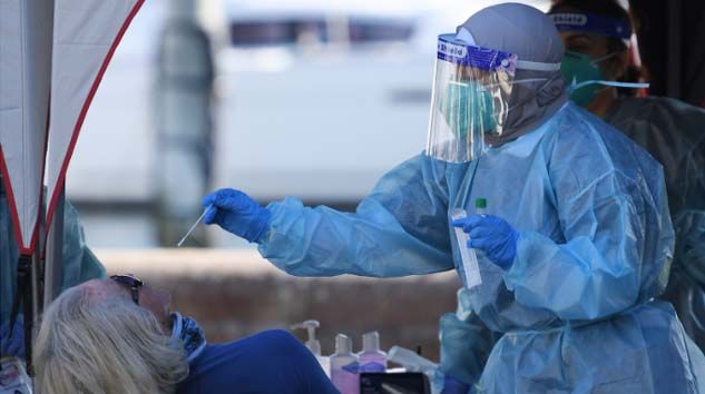 Avustralya’da Covid-19 salgınında rekor sayıda vaka ve ölüm kayda geçti