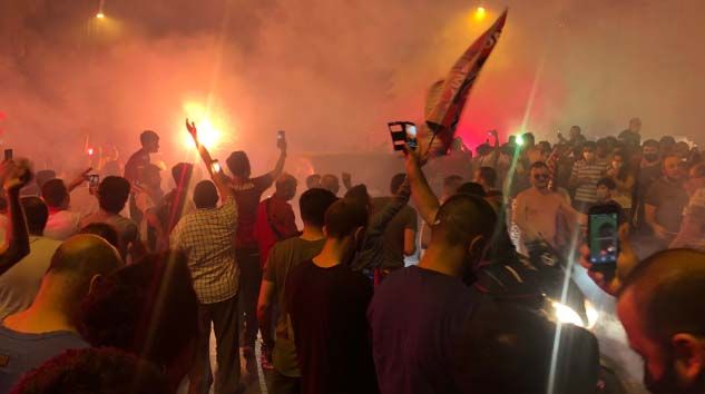 Fatih Karagümrük taraftarından Süper Lig coşkusu