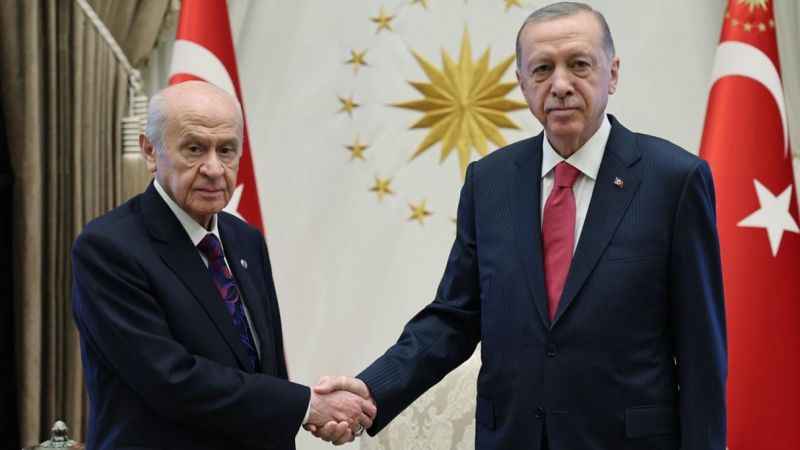Cumhurbaşkanı Erdoğan, MHP Genel Başkanı Bahçeli ile görüştü Cumhurbaşkanı Erdoğan, MHP Genel Başkanı Bahçeli ile görüştü