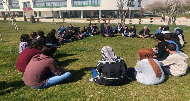 Diplomalarını aldıkları gün iş başı yaptılar