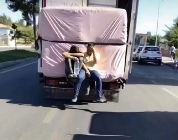 Tehlike yolculuk kamerada