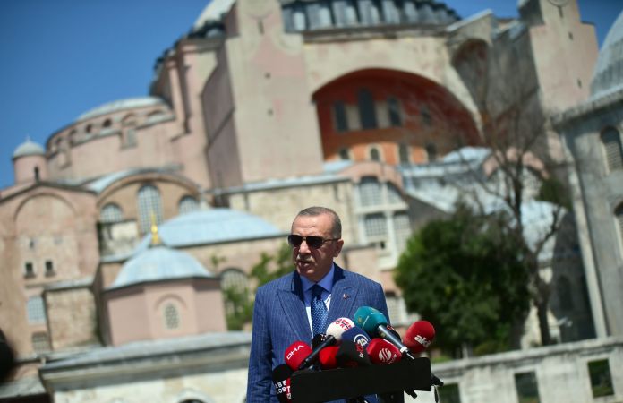Cumhurbaşkanı Erdoğan: TL yerli yerine oturacak